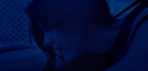  Alexandra Daddario Sex Scence in Lost Girls and Love Hotels